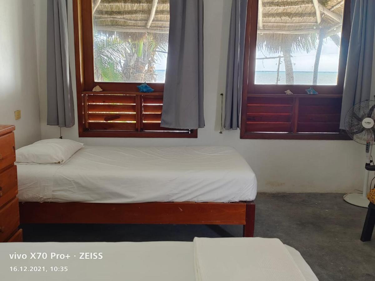 Lunazul Eco-Cabana Frente Al Mar Mahahual Extérieur photo