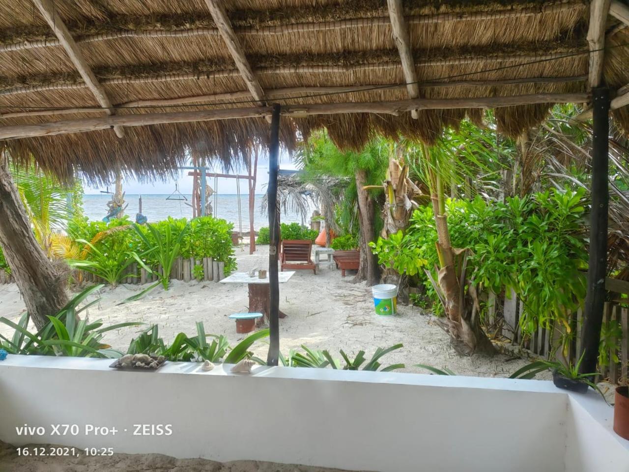 Lunazul Eco-Cabana Frente Al Mar Mahahual Extérieur photo